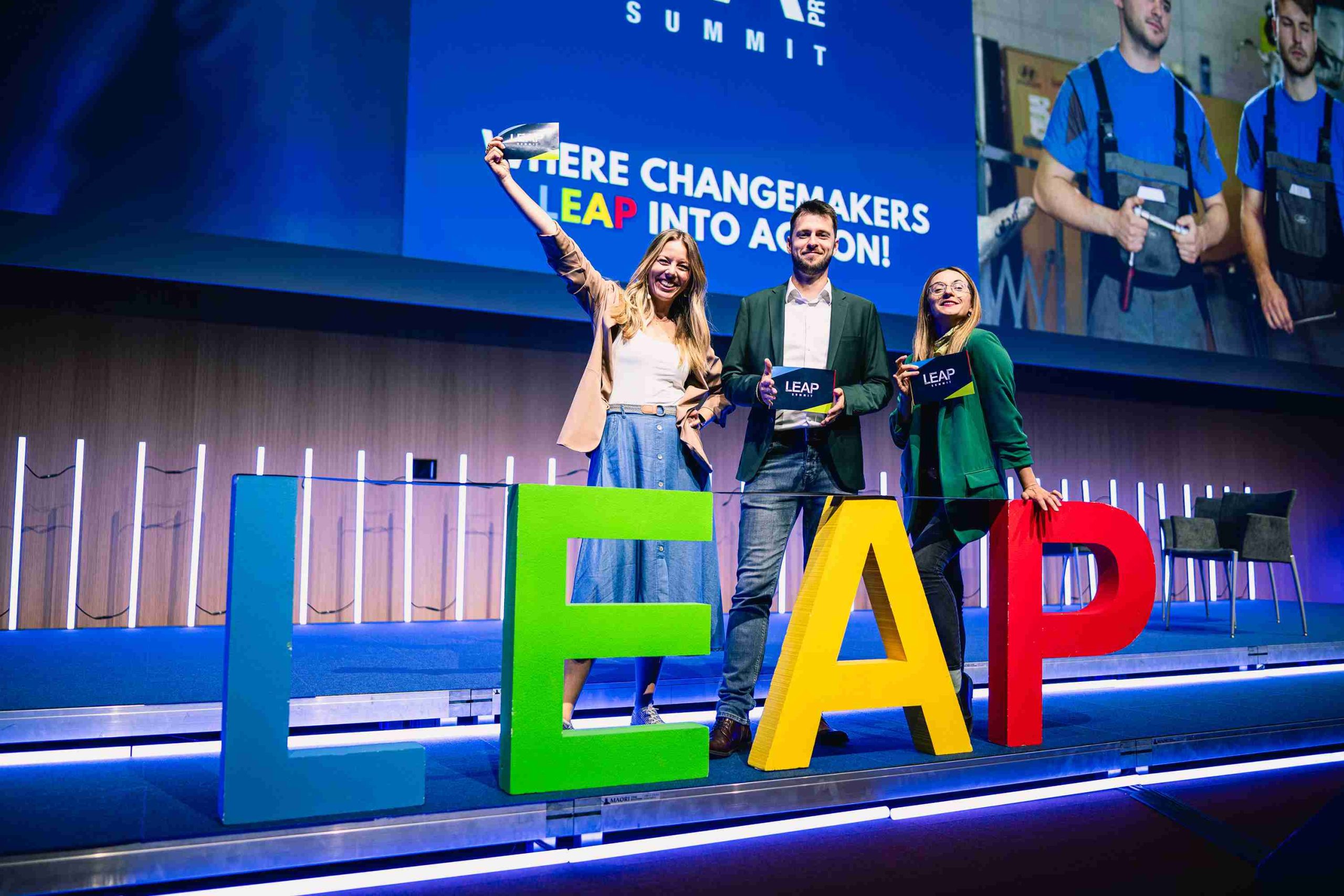 LEAP 2024. Na tri flora 100-tinjak govornika, a nas troje!